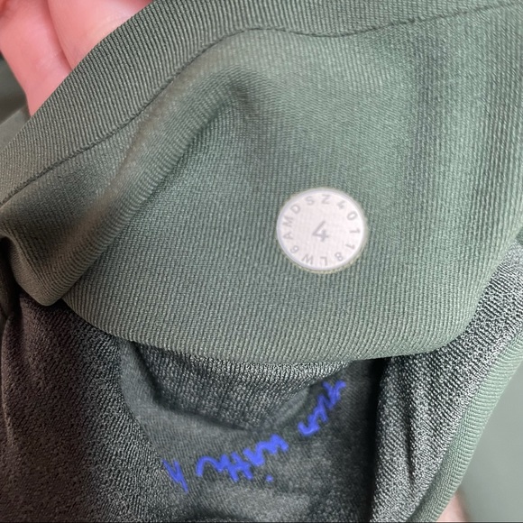 Lululemon Time To Sweat Crop - Picture 5 of 6